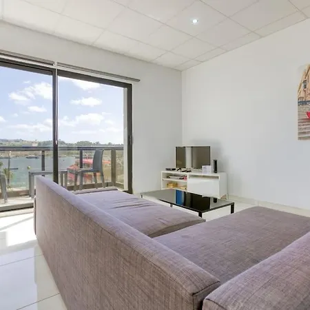 Stunning View, Seafront, 2bedroom *