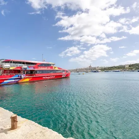 Διαμέρισμα Stunning View, Seafront, 2bedroom