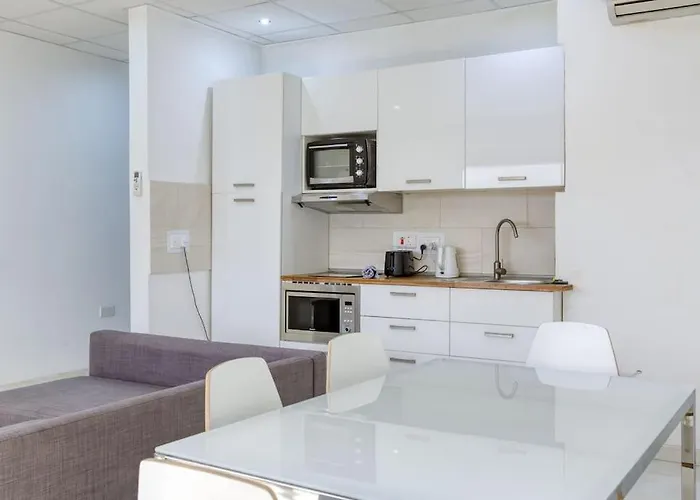 Stunning View, Seafront, 2bedroom *