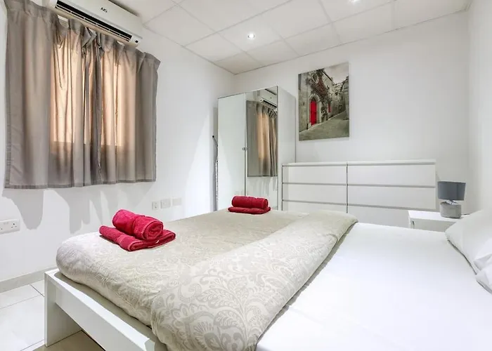 Διαμέρισμα Stunning View, Seafront, 2bedroom