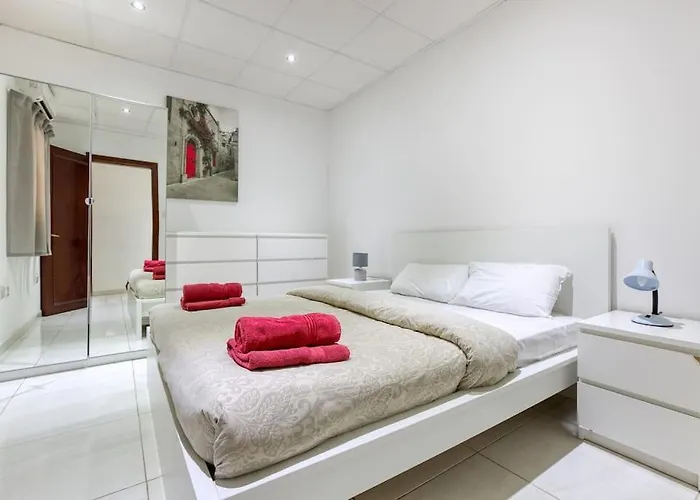 Stunning View, Seafront, 2bedroom *