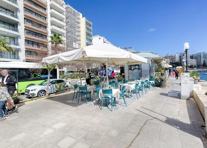 Διαμέρισμα Stunning View, Seafront, 2bedroom