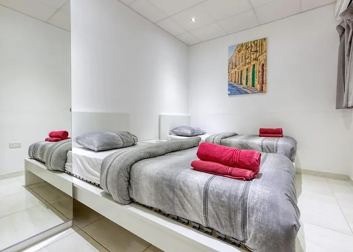 Stunning View, Seafront, 2bedroom Διαμέρισμα *