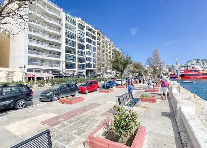 Stunning View, Seafront, 2bedroom Διαμέρισμα